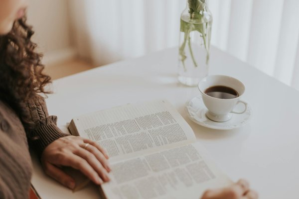 Secrets pour Maîtriser le Look Beauté des Idoles Coréennes : Guide Complet