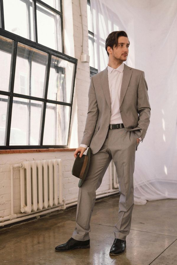 L'élégance masculine réinventée : luxe et durabilité